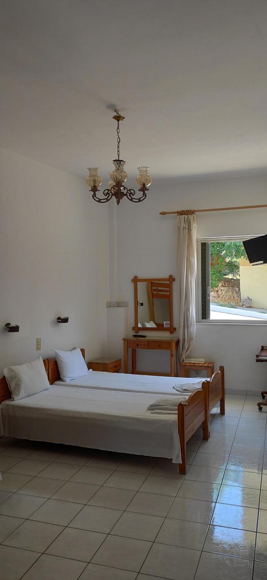 Pension Gina Méthana Extérieur photo