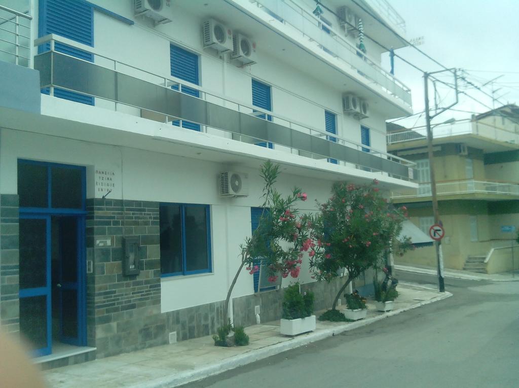 Pension Gina Méthana Extérieur photo